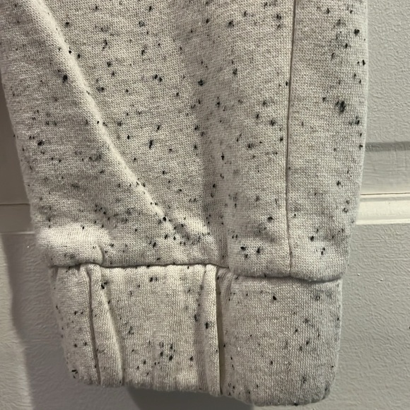 Joe’s Jeans Boys Oatmeal Heather Side Zip Jogger Size Large 14/16 - Picture 7 of 10